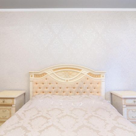 Apartments Deribasovskaya オデッサ エクステリア 写真